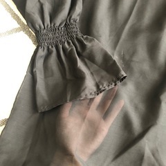 シアーシャツ　ブラック　黒　ベル袖　シンプル　可愛い　大人気　着回し　お洒落の画像