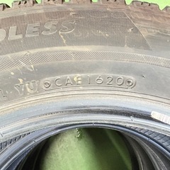 175/65R15 スタッドレスタイヤ　VRX2の画像