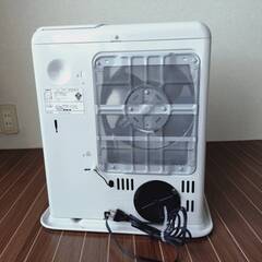 コロナ　石油ファンヒーター　白の画像