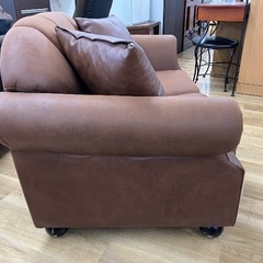 【軽トラ90分貸し出しサービス】2人掛けソファーの画像