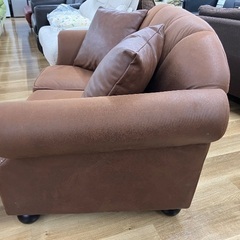 【軽トラ90分貸し出しサービス】2人掛けソファーの画像