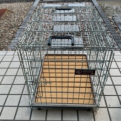 アイリスオーヤマ　小型犬〜中型犬用　折りたたみ簡単ペットケージの画像