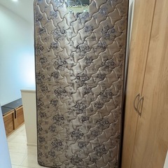 シングルベッドの画像