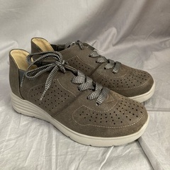 PARTAM  sports  スニーカー　未使用　22.5センチの画像