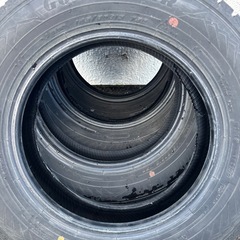 145/80R13 スタッドレスタイヤの画像