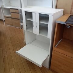 ★リユースのサカイつくば店★TK7034  食器棚小 ホワイト H108×D40×W58 クリーニング済みの画像