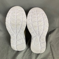  SUPER  GRIP  キックバックシューズ　22.5センチの画像