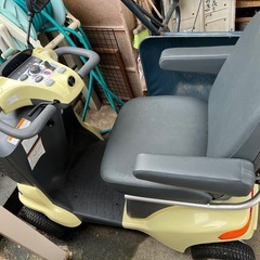 シニアカー、電動車いすの画像