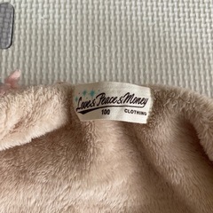 女の子アウター　100cmの画像