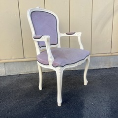 ビンテージ家具 ロココ調デザイン アームチェア 椅子 家具の画像