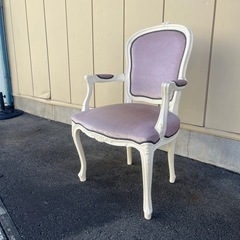 ビンテージ家具 ロココ調デザイン アームチェア 椅子 家具の画像