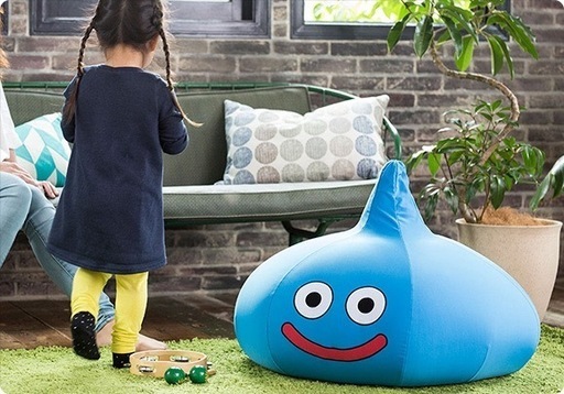 みなさんのあったらいいなで商品化決定！！勇者をダメにするクッション　スマイルスライムのビッグクッション 値下げ不可