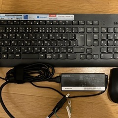 LenovoAio 370i 一体型の画像