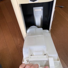 SHARP 加湿空気清浄機　2017年製　取扱説明書付き　使い捨てフィルターありの画像