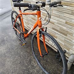 中古自転車 3×8段変速 500MM GIANT クロスバイク軽整備済み 防犯登録対応 町田市 相模原市 MM865の画像