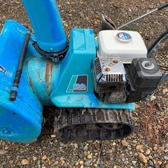 ホンダの除雪機 HS555 雪丸 部品取りの画像