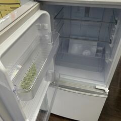 【リユ-スのサカイ広島石内店】ジモティ割！/２ドア冷蔵庫/シャ-プ/2019年製/クリ-ニング済み/HG-7690/広島市 冷蔵庫　佐伯区 冷蔵庫　南区 冷蔵庫　西区 冷蔵庫　東区 冷蔵庫　中区 冷蔵庫　安佐南区 冷蔵庫　安佐北区 冷蔵庫　安芸区 冷蔵庫　府中町 冷蔵庫　海田町 冷蔵庫　熊野町 冷蔵庫　坂町 冷蔵庫　廿日市市 冷蔵庫			 			の画像