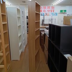 ★リユースのサカイつくば店★TK7039  収納棚 ナチュラル H184×D18×W60 クリーニング済みの画像