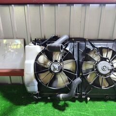 ホンダ HONDA オデッセイ RB3 ラジエーターの画像