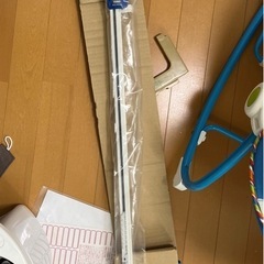 カーテンレールシングルの画像