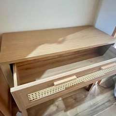 ラタンシェルフの画像