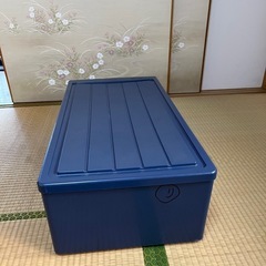 スライドキャスター付き収納ケース
の画像