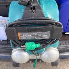 商談中。Makita  AC463XS エアーコンプレッサーの画像