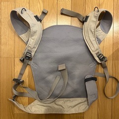 【受渡し予定】モンベル抱っこ紐　差し上げますの画像