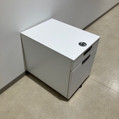 サイドキャビネットの画像