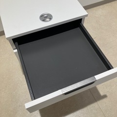 サイドキャビネットの画像