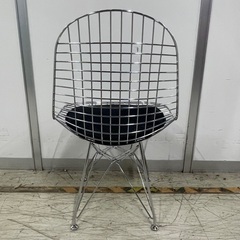 【直接引取限定】Herman miller ハーマンミラー チャールズ＆レイ・イームズ デザイン イームズワイヤーチエア（DKR）の画像