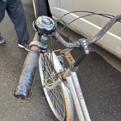 シルバーじて自転車の画像