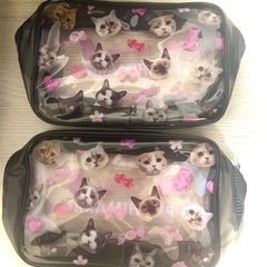 猫柄ポーチの画像