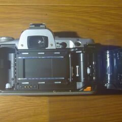 値下げ断行ペンタックスのフィルム一眼カメラの画像