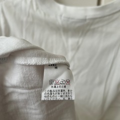 【同梱¥0】白Tシャツの画像