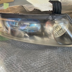 大幅値下げ！！！オデッセイ純正ヘッドライトの画像