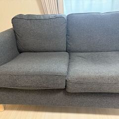 IKEA PÄRUP（ペルプ）2人掛けソファ／グレーの画像