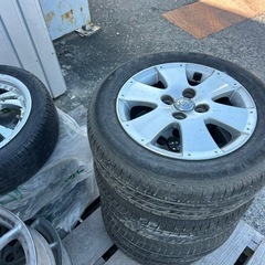 その他タイヤホイール　1枚目2枚目プリウスとマークXホイール売れました。の画像