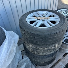 その他タイヤホイール　1枚目2枚目プリウスとマークXホイール売れました。の画像