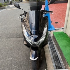 PCX 125  2023年モデル　JK05 低走行　早い者勝ち　グリップヒーター付き。の画像