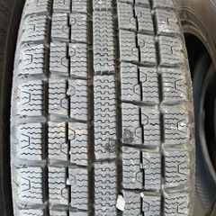 バリ山スタッドレス　TOYO 165 70 R14  4本セットの画像