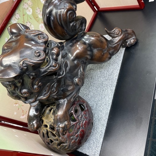 玉獅子 唐獅子/金属/狛犬 置物 縁起物