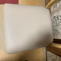ニトリの椅子の画像