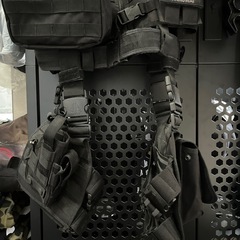 サバゲーベストの画像