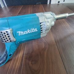 マキタ Makitaカクハン機UT2204の画像