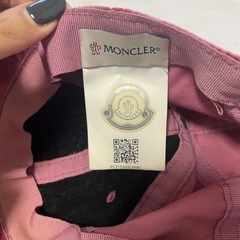 MONCLER モンクレール キャップ 帽子 ベロア生地 パープルピンクの画像