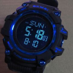 新品■ダイバーズウォッチ（腕時計）多機能反転液晶　ネイビーブルーの画像