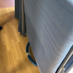 折りたたみベッドの画像
