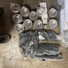 左右非対称アンダーシンク　ステンレスの画像