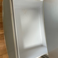 SANYO 冷蔵庫の画像